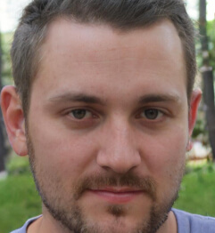 Елисеев Денис